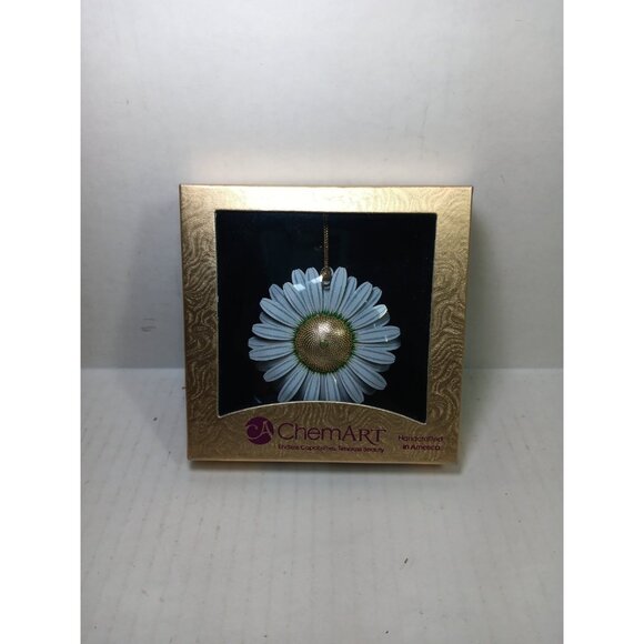 CHEMART Other - 2012 CHEMART DAISY 50813 24KT GOLD FINISHED BRASS ORNAMENT 3D WHITE FLOWER